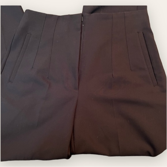 ZARA - High Waisted Darted Black Trouser Pant with Side Pockets - Picture 4 of 14